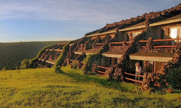 7 Days Serena Experience to Serengeti Great Migration