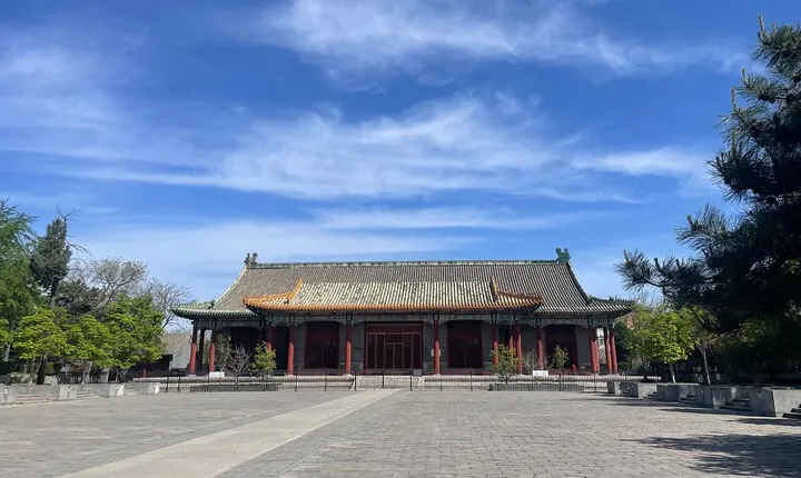 Chinese Kungfu Class Beside Fobbiden City