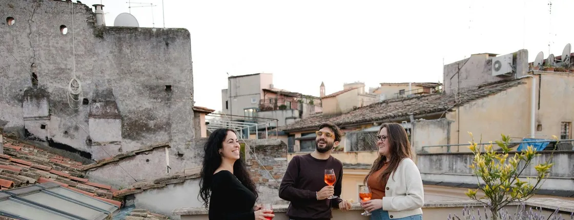 Rome Jewish Quarter and Trastevere Food Tour with Rooftop