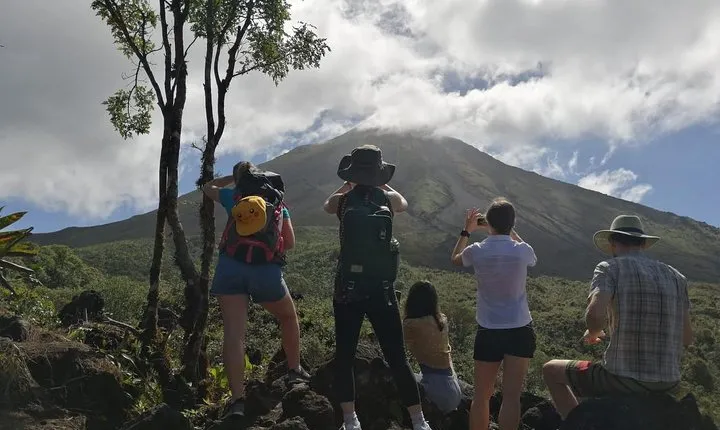 Morning Volcano Hike, Lunch & Hot Springs River