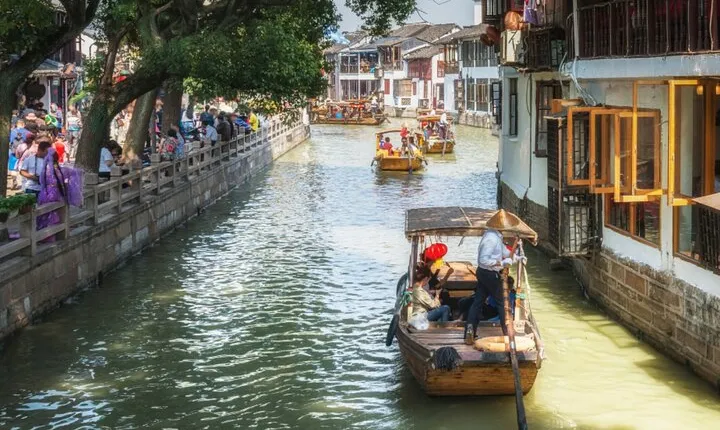 2-Day Zhujiajiao Water Town, Shanghai and Suzhou Private Tour