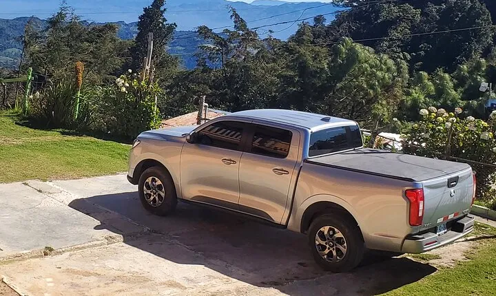 12-Hour Transportation Service - 4x4 Vehicle with Driver