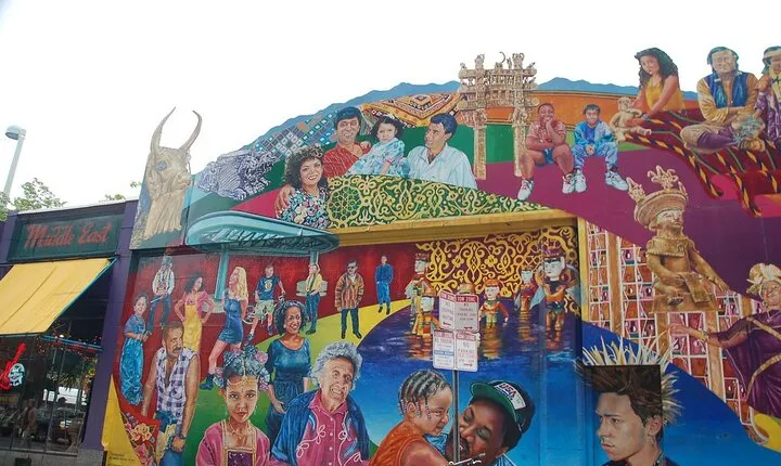 Central Square Cambridge Food and Mural Arts Guided Walking Tour