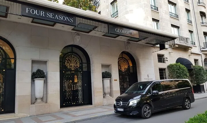 Transfer from Roissy CDG or Orly Airport to PARIS