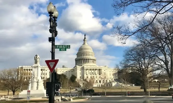Guided tour in French of the Essentials of Washington