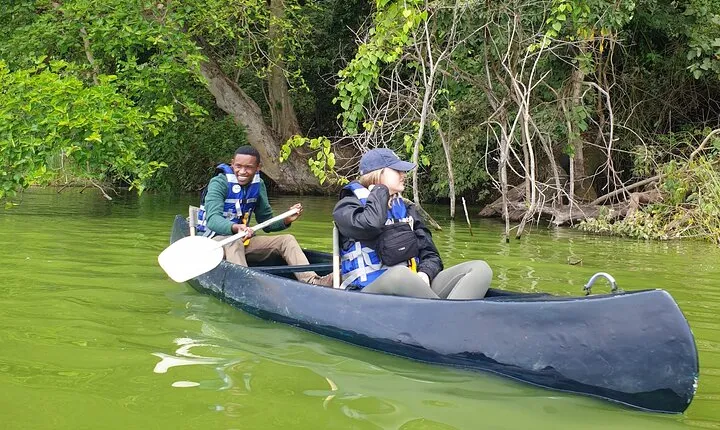 Lake duluti Canoeing/kayaking &/or cycling adventure with lunch