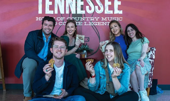 Germantown Neighborhood Food & Sightseeing Walking Tour