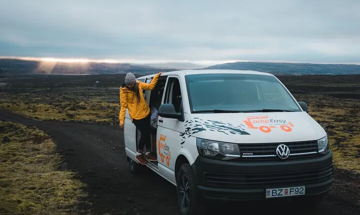 Self -Drive Tour - Golden Circle Camper´ Break in 4 Days - 4x4 Campervan