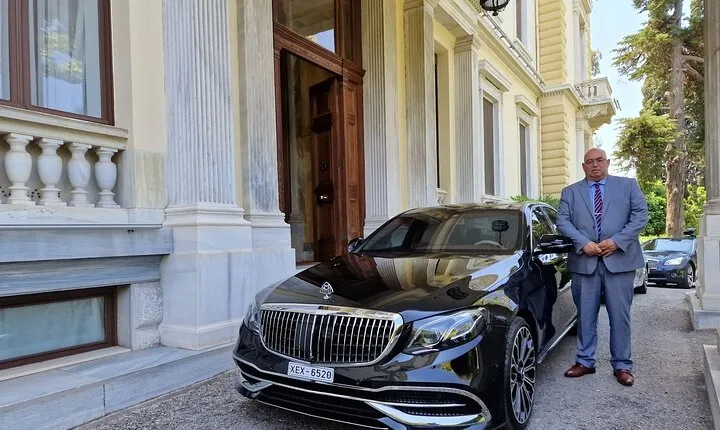 Athens airport to Costa Navarino transfer or Costa Navarino to Athens