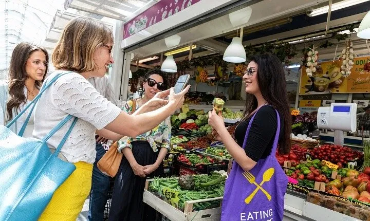 Rome: Taste of Testaccio Food and Market Tour with Eating Europe