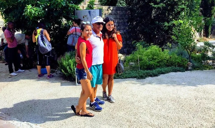 Discover Lebanon: Jeita Grotto & Byblos Half-Day Tour