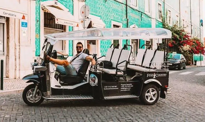 2 Hour Tuk Tuk Tour of the Old Town it will make you fall in love