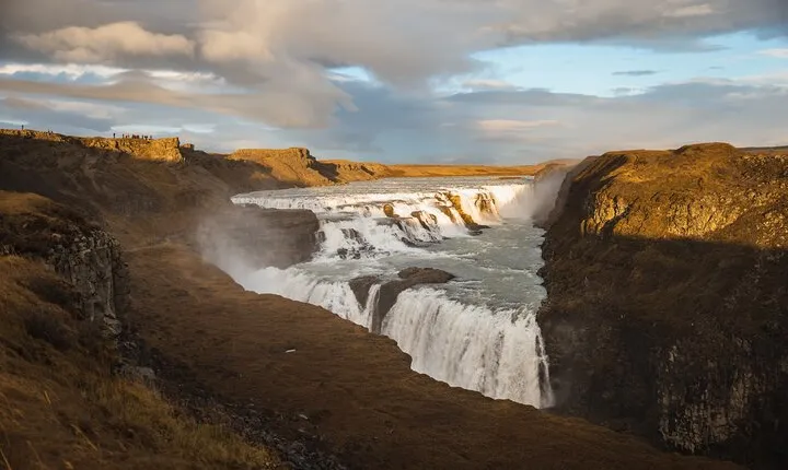 Private Tour to Golden Circle and Hvammsvík Hot Spring