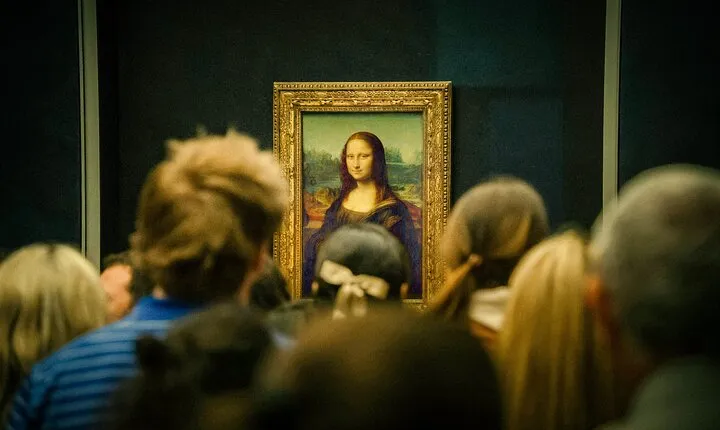 Skip-the-Line Louvre Museums Guided Tour with Mona Lisa Visit