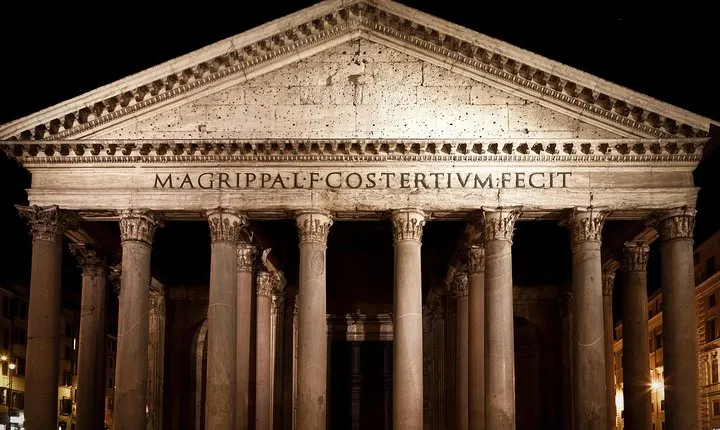 Rome's Iconic Temple: Pantheon Audio Guided Tour with Fast Access