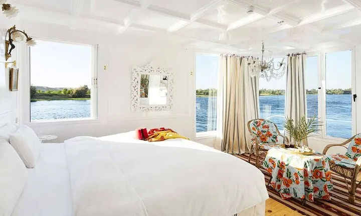 Sailing Nile cruise from Aswan for 2 nights
