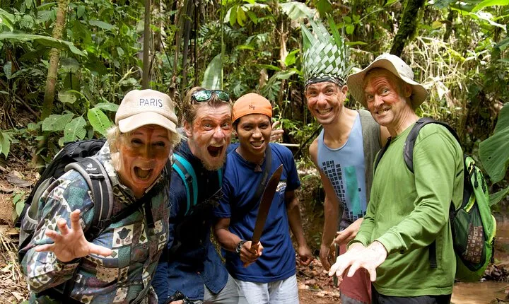 4 Day Private Tour From Volcanoes route to the Amazon Rainforest 