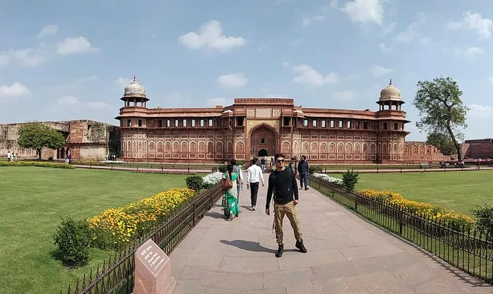 Golden Triangle Tour Of India