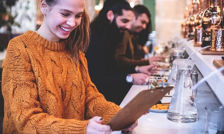 Paris Craft Distillery Make Your Own Gin Workshop