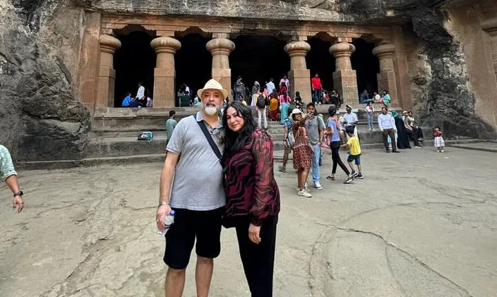 Elephanta Caves: Island Tour with a Local Guide