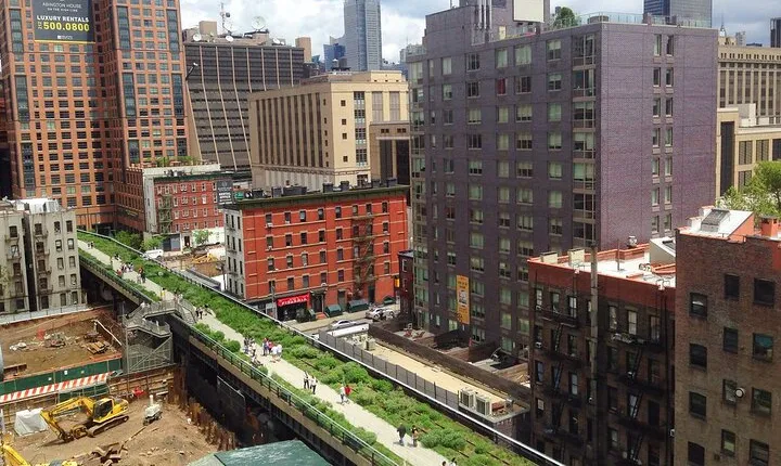 NYC 2 Hour Guided Tour High Line Hudson River and Chelsea