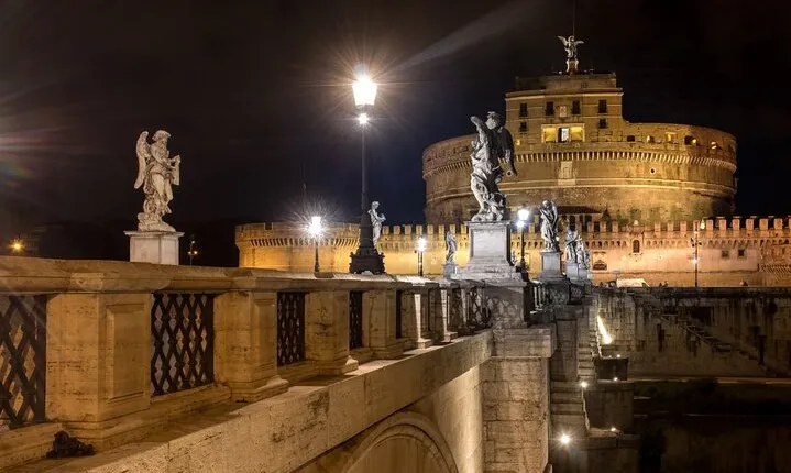 Enchanted Evenings: Private Romantic Rome by Night Tour