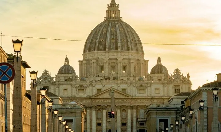 St. Peter's Basilica & Underground Express Guided Tour