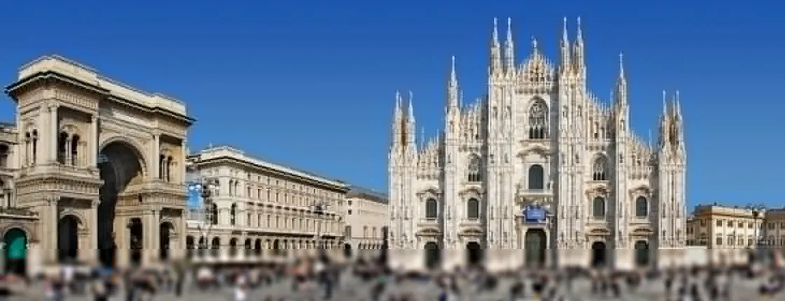 Exclusive guided tour of Milan with La Scala, Duomo Square and the Galleria