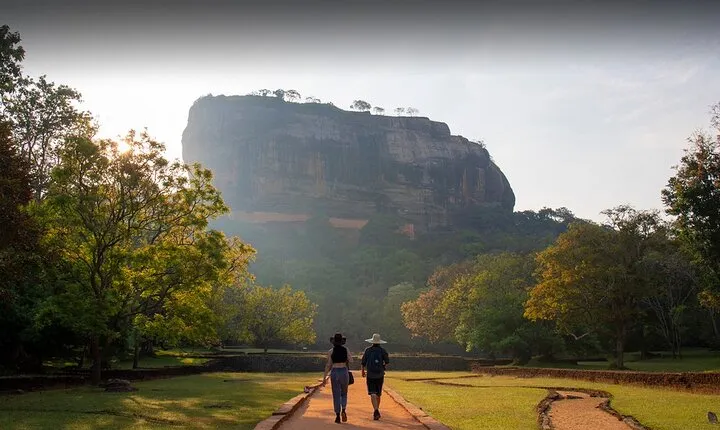 Private Day Trip to Sigiriya , Dambulla and Pidurangala Rock