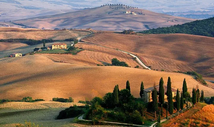 Exclusive Val d'Orcia Tour from Florence - A cinematic universe