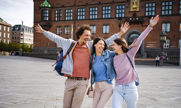 Austin's Enchanting Private Walk: European Explorer's Dream