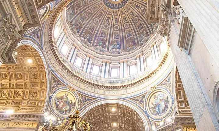 Private Sistine Chapel & Vatican Highlights Tour with Fast Access