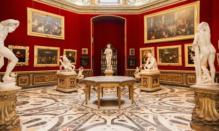 Skip the Line Uffizi Gallery VIP Small Group Tour