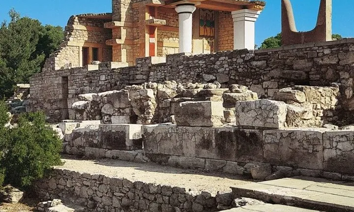 LASSITHI & KNOSSOS CRETE, full day professional guided coach tour