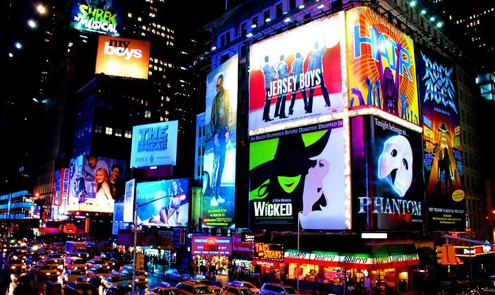 Small-Group Broadway Theater District and Times Square Walking Tour