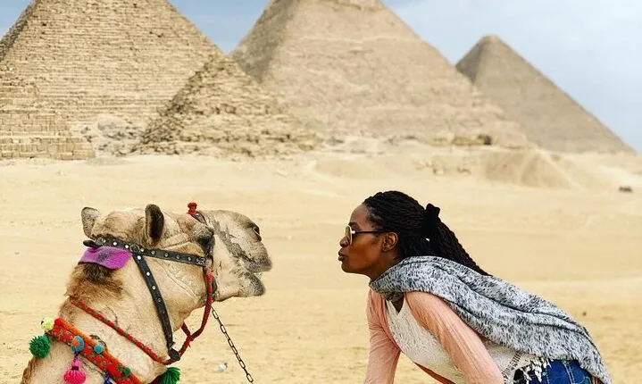 8-Hour tour Pyramids Sphinx Egyptian Museum Bazaar Camel Ride Lunch from Cairo