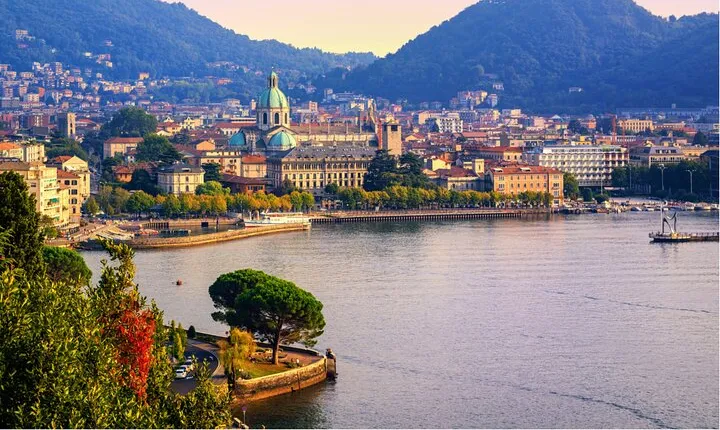 The Como Lake from Milan