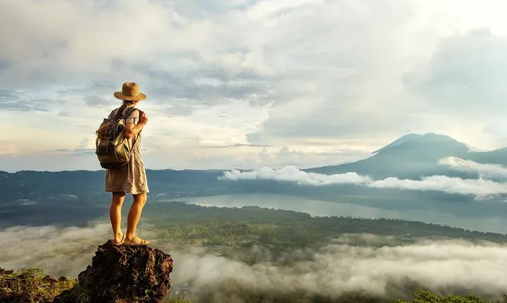 Private Tour: Full-Day Mount Batur Volcano Sunrise Trek with Natural Hot Springs