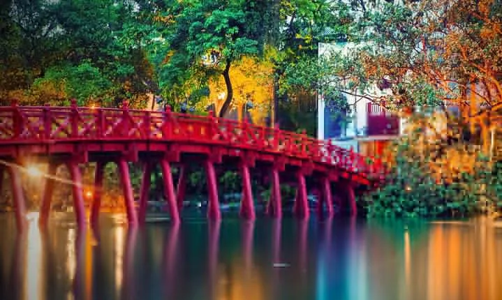 Vietnam Day Trips All-Inclusive, Bus, Guide, Meals & Activities
