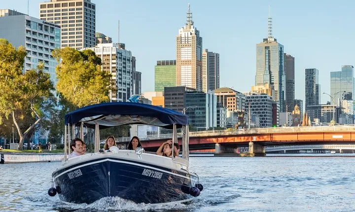 2-Hour Self-Drive Boat Hire on the Yarra River
