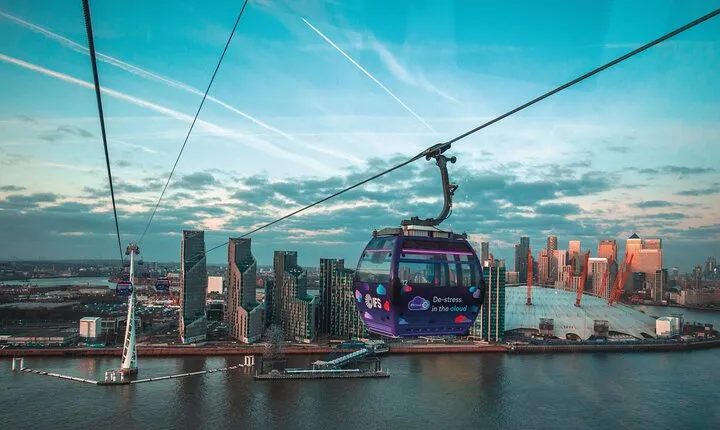 London: IFS Cable Car + Uber Boat Hop-On Hop-Off 1 Day River Pass