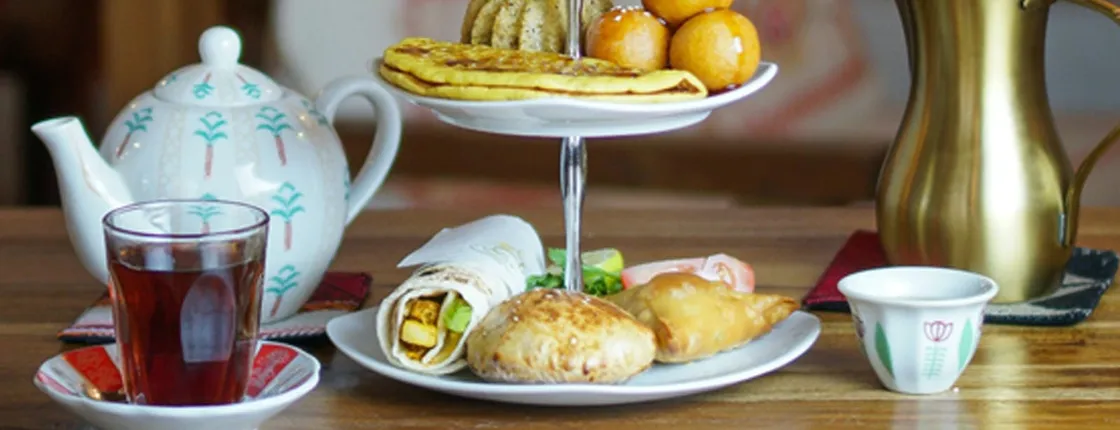 Abra sunset cruise with Emirati high tea