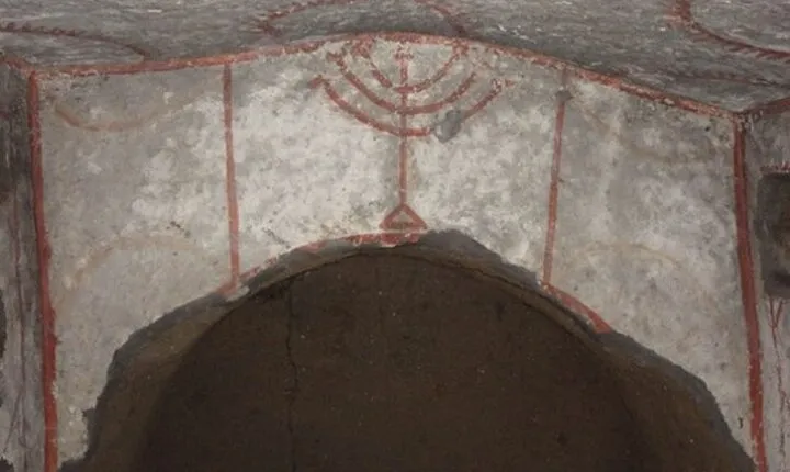 2 Hour Private Viewing of Jewish Catacomb