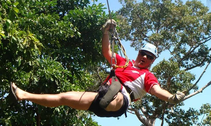 Guided Zipline Adventure in Ko Samui with Round Trip Transfer