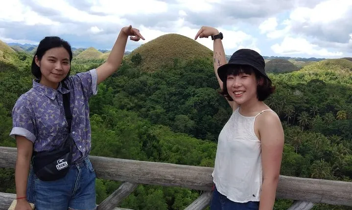 Chocolate hills tour with Tarsier & Loboc river Buffet Lunch (half-day tour)