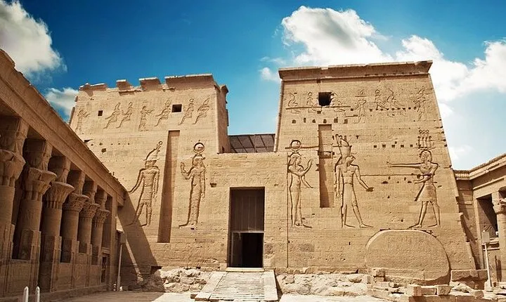Philae Temple, private tour by French speaking Egyptologist guide