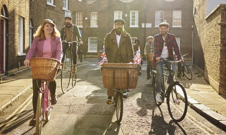 London Gin Safari: A Spirited, Juniper-Fuelled Jaunt