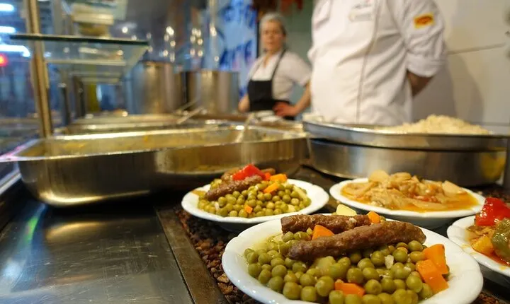 Only in Izmir: Exploring the Seaside City’s Culinary Traditions