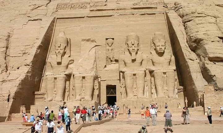 Day Tour to Abu Simbel from Aswan By Car
