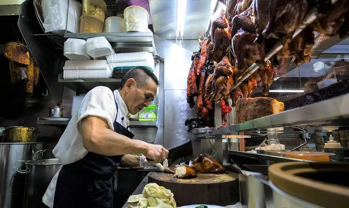 Michelin Premium Food Tour with Hawker Centre & Chinatown Tour